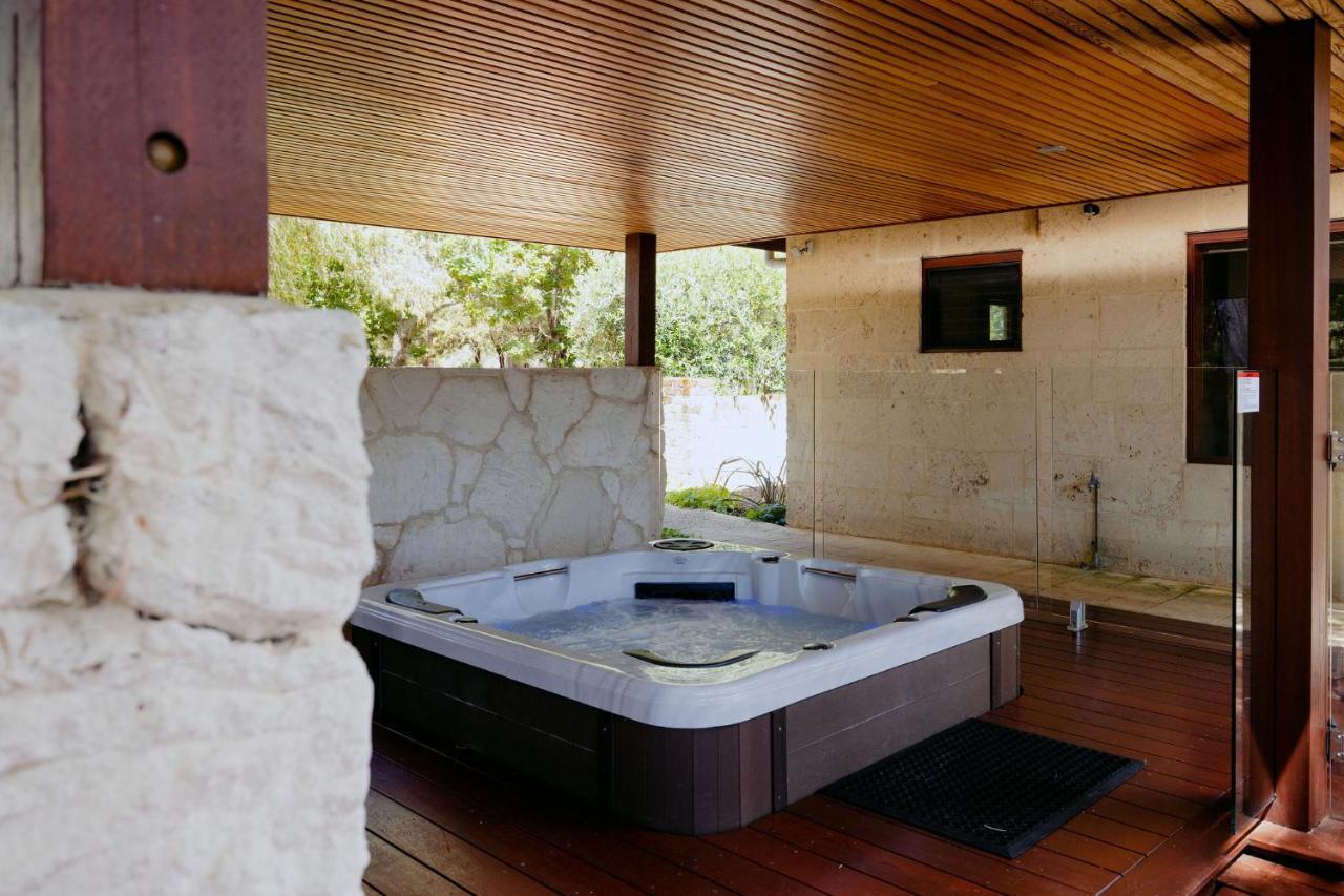 Losari Retreat 5* Bramley