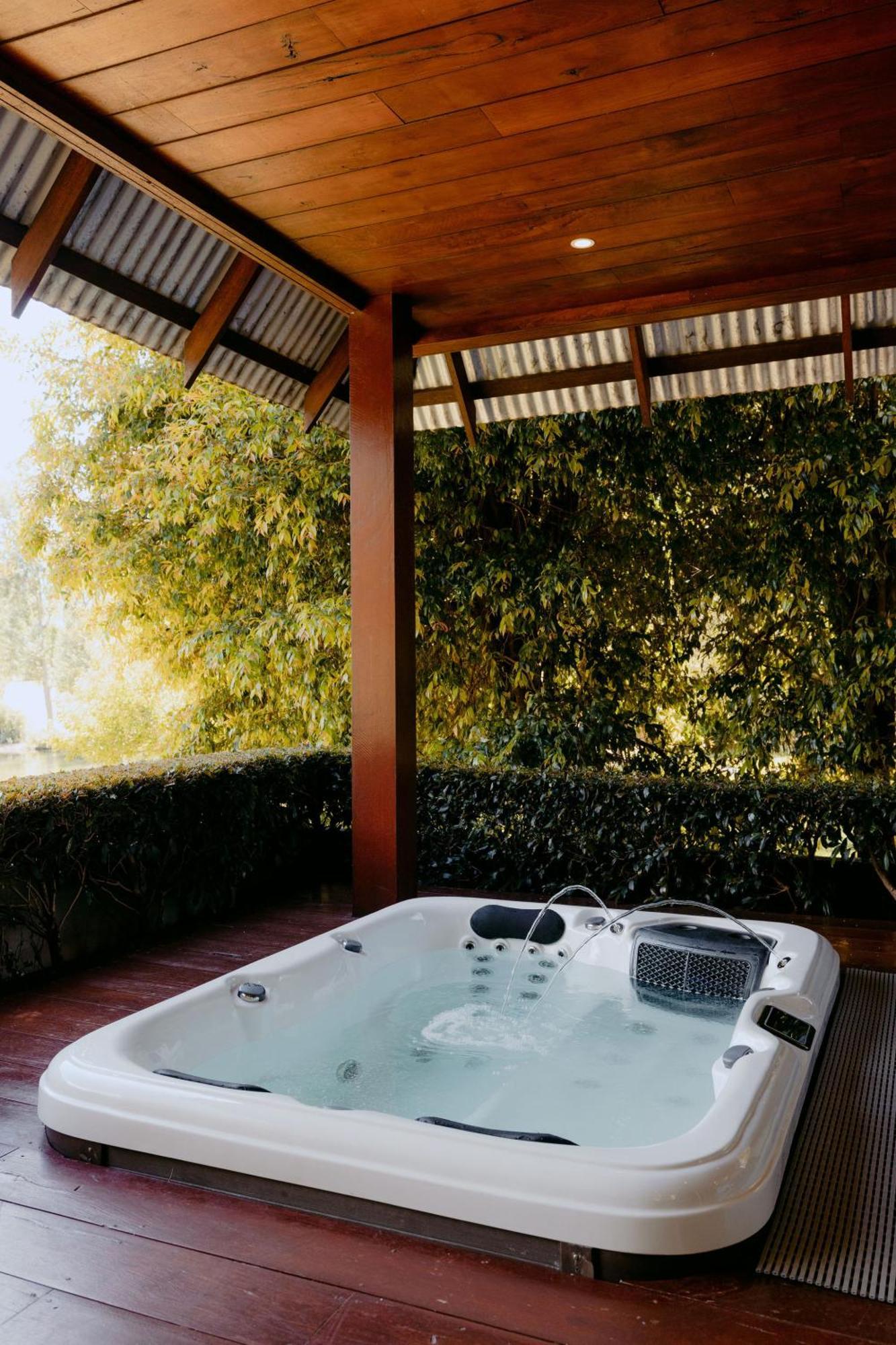 Resort Losari Retreat Bramley